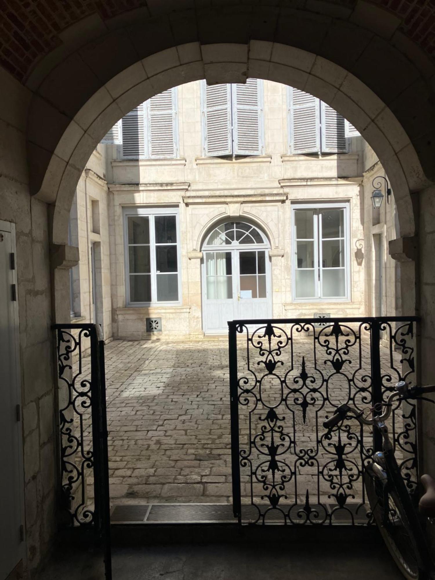 Chambre Dans Hotel Particulier 18E Siecle Hyper Centre La Rochelle La Rochelle  Dış mekan fotoğraf